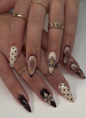Nail Tây